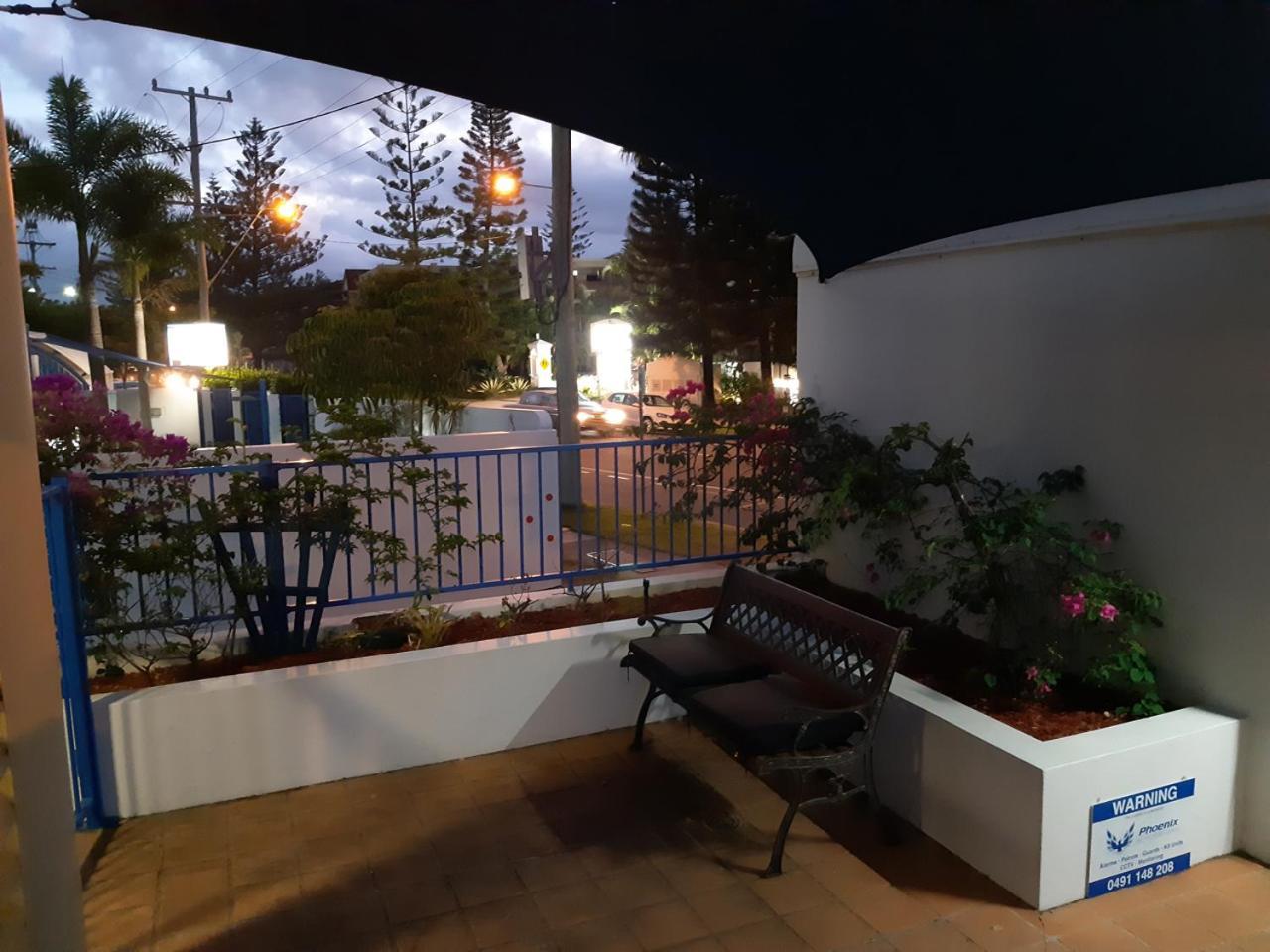 Surfers Beach Resort One Gold Coast Exterior photo